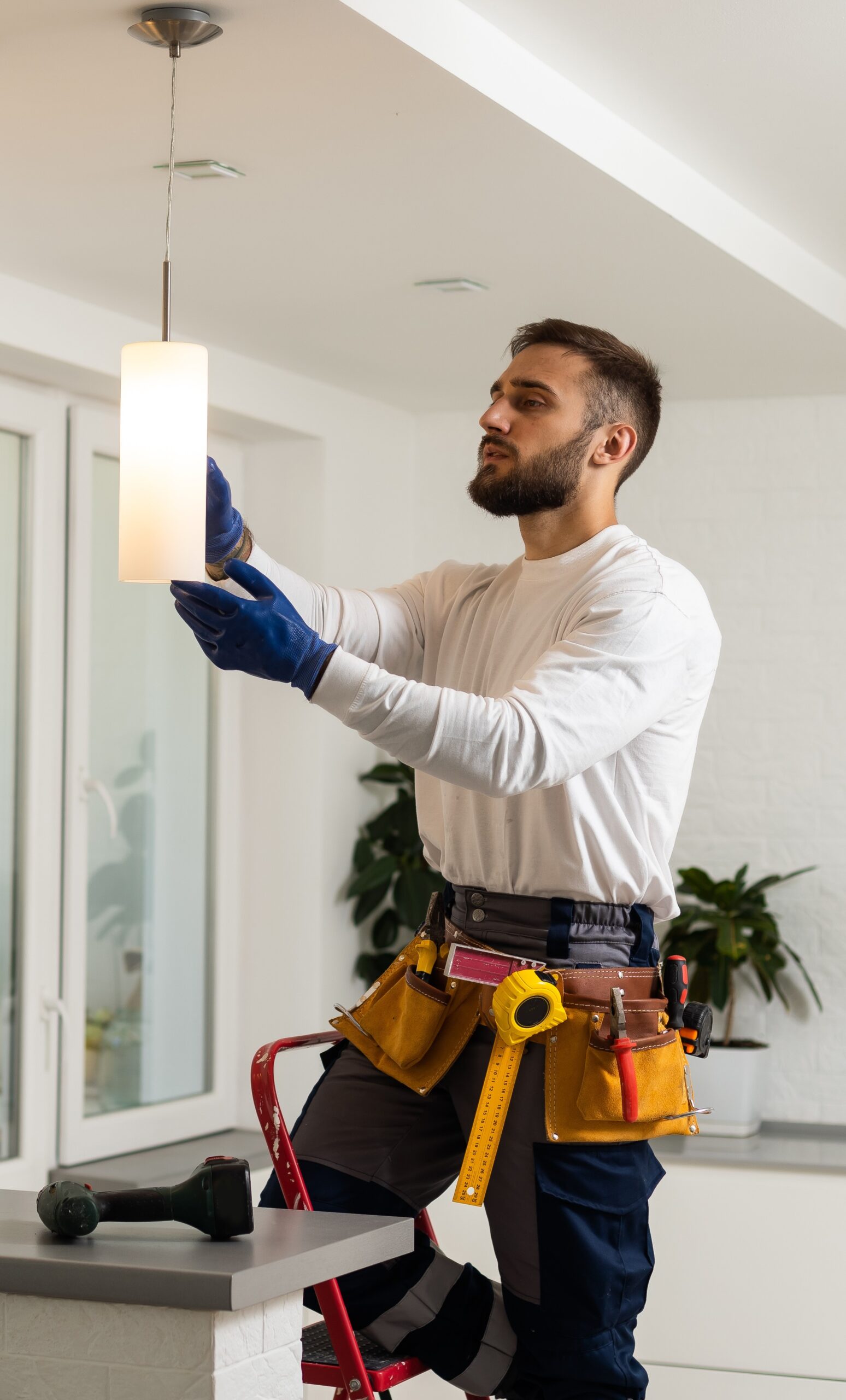 Montaža Unutarnje Rasvjete - Električar Rijeka